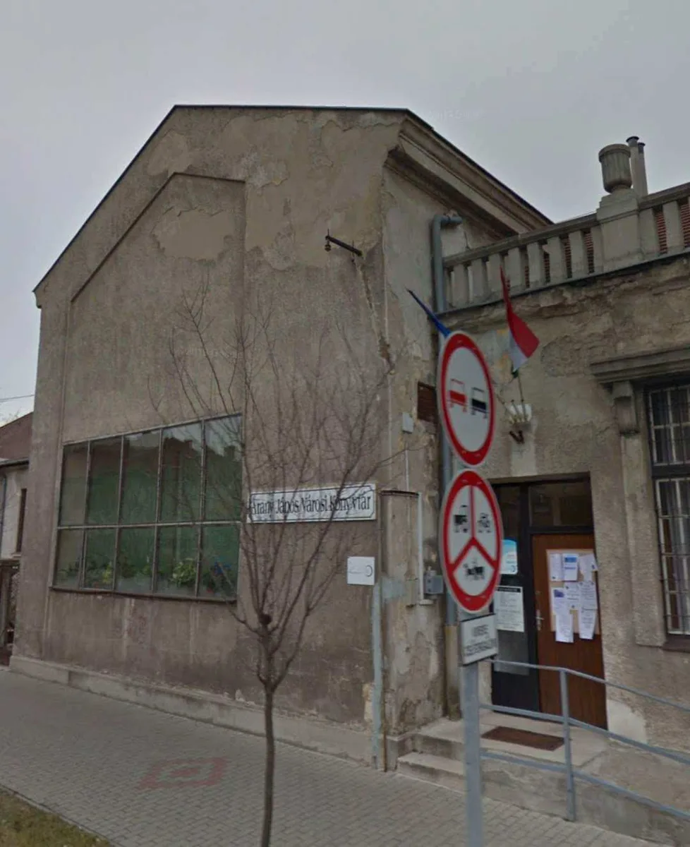 Arany János Városi Könyvtár